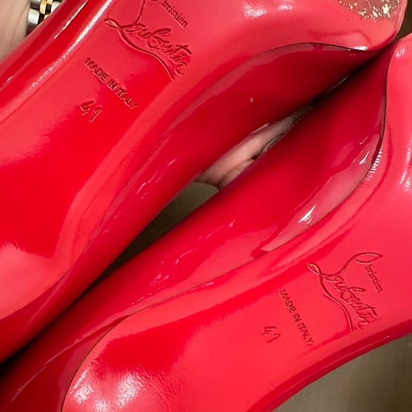 Christian Laotian heels 👠 - Picture 4 of 7